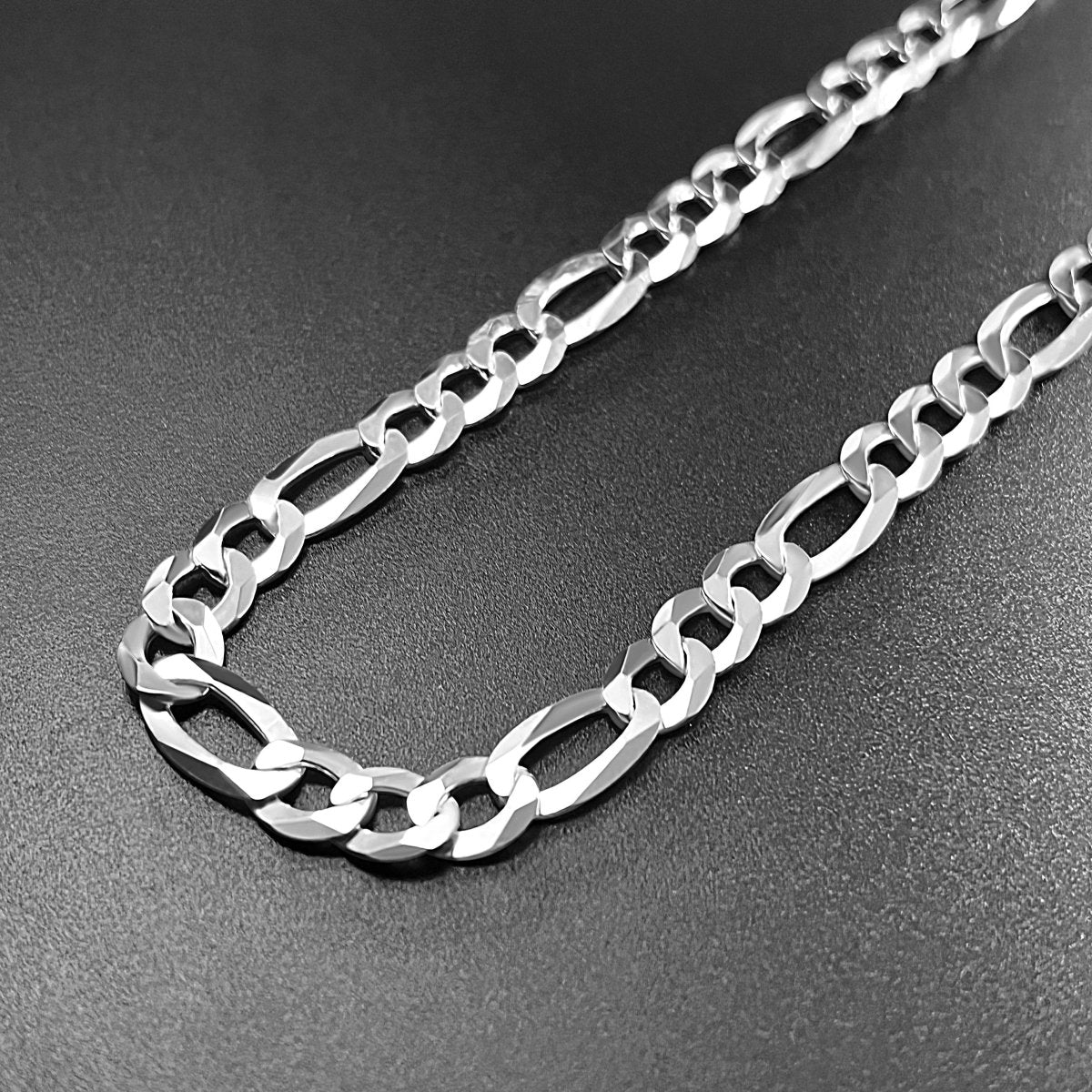 6.8MM Figaro Chain - 22" Length - GLIMMERYN
